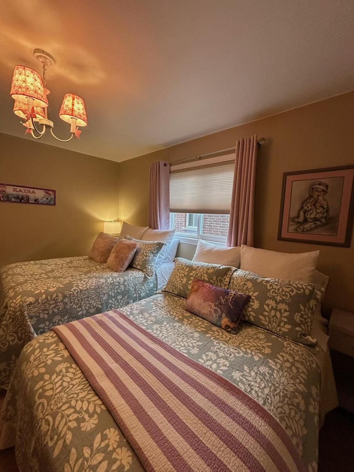 Willow Pond Satellite B&B 佩里港 外观 照片